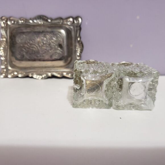 Vintage Mini Glass Silver Plated Salt Pepper Shakers w Tray - Picture 8 of 12
